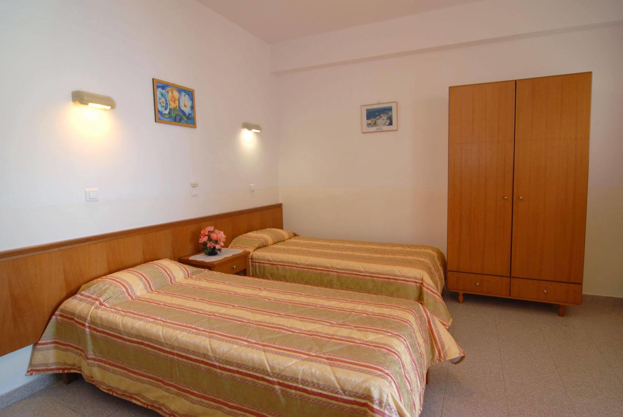 St. Paul'S Bay View Suites Líndos Eksteriør billede